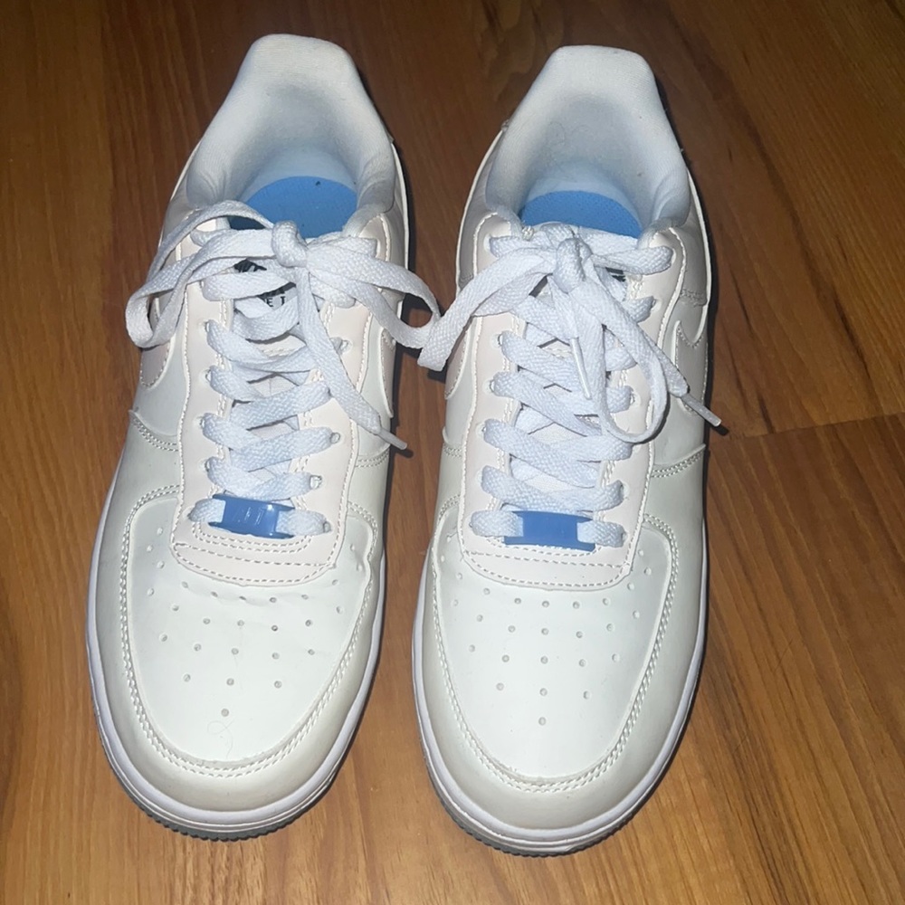 Color Changing Nike Airs!